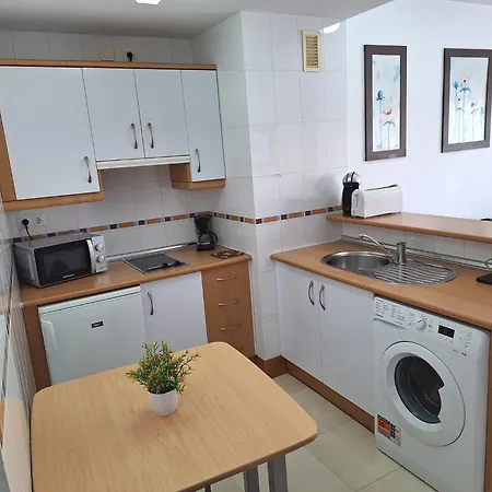 Luminoso Y Acogedor Junto A La Playa Torrecilla 아파트 네르하