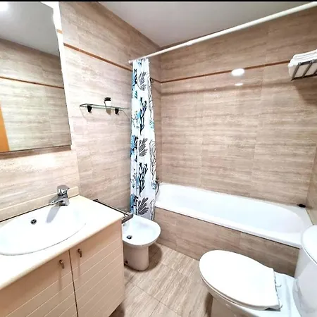 Nautica 1 * Nerja